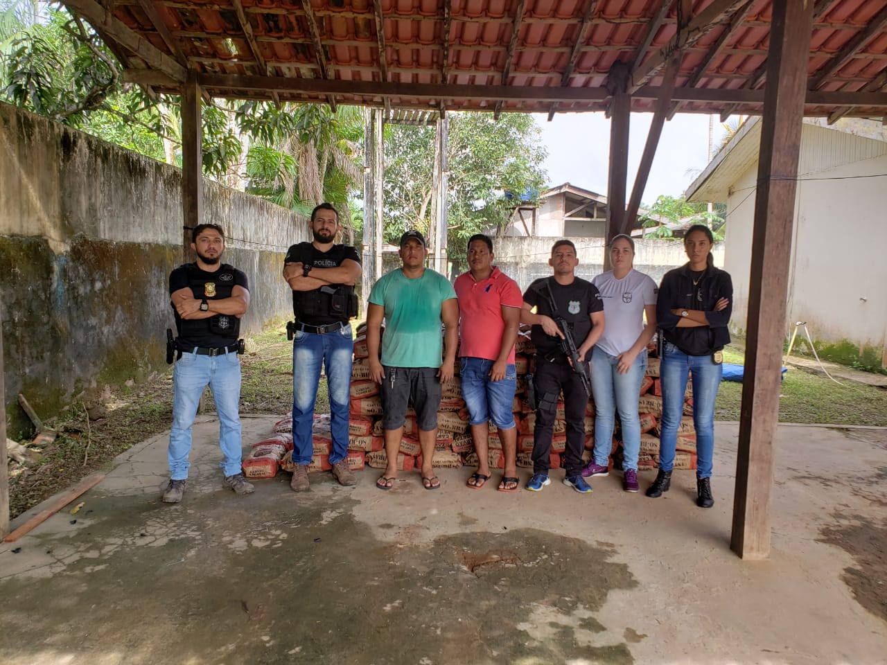 POLÍCIA CIVIL REALIZA FISCALIZAÇÕES QUE RESULTAM EM PRISÕES E APREENSÕES NO MUNICÍPIO DE AMAPÁ